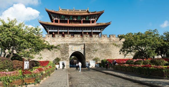 Le papier Dongba : un savoir-faire ancestral du Yunnan